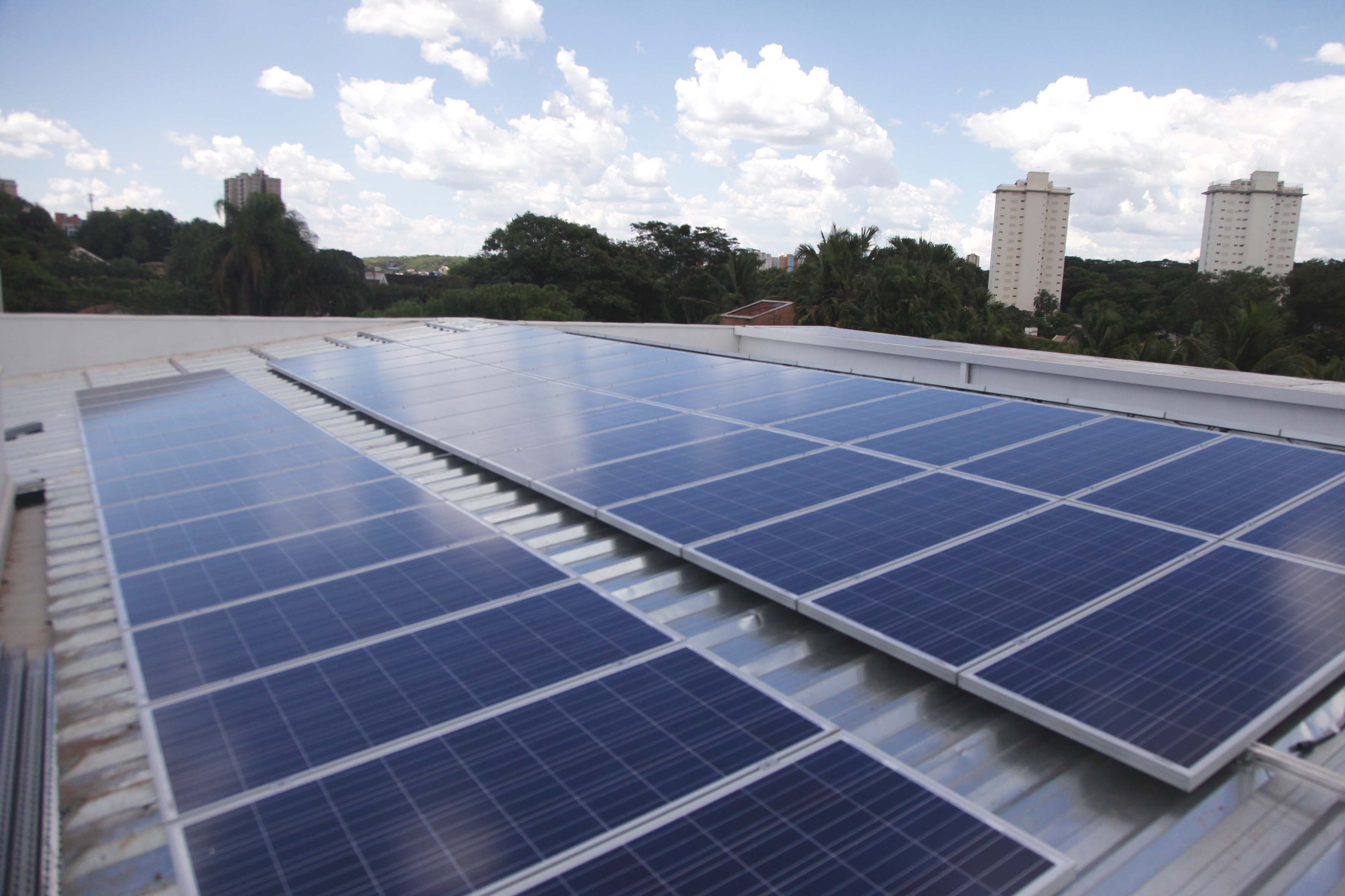 Projeto de sistema solar comercial 2